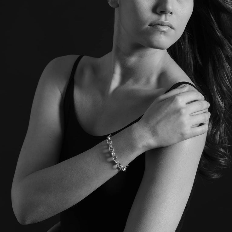 Signature Caviar Caviar Bead Link Bracelet