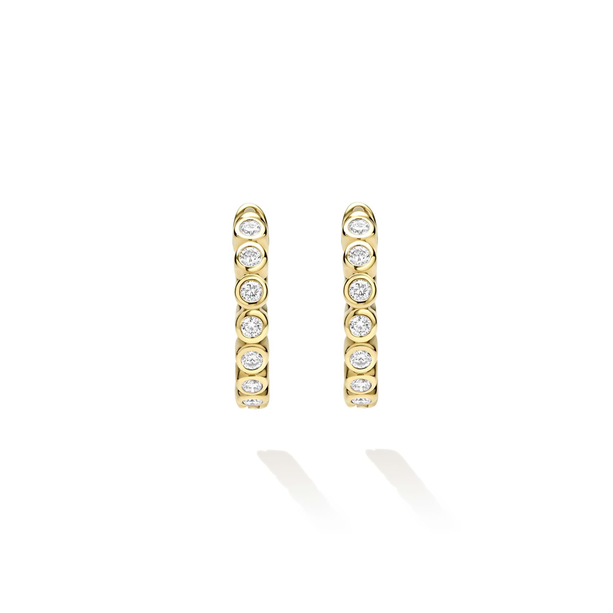 Caviar Gold 18K Gold Hoop Diamond Earrings