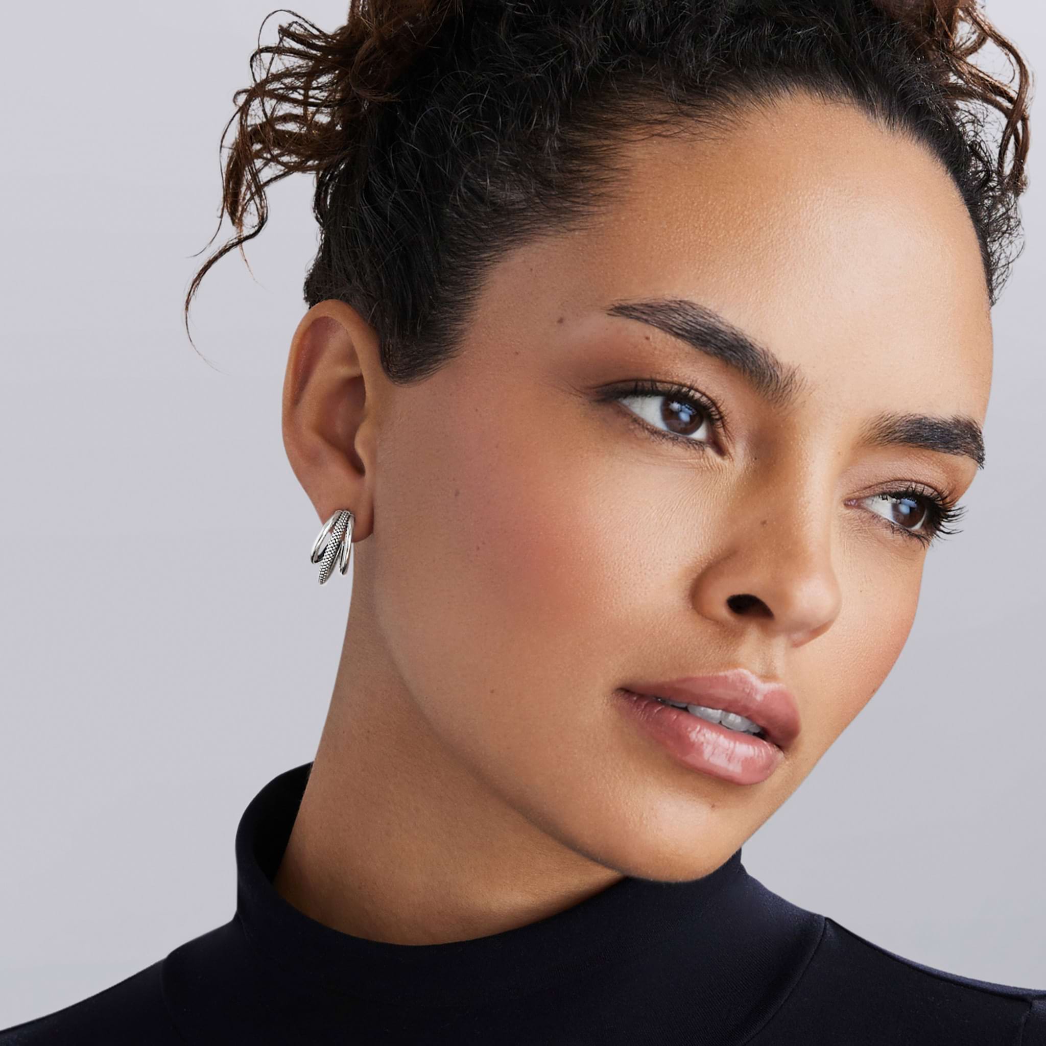 Signature Caviar Sterling Silver Three Hoop Huggie Earrings