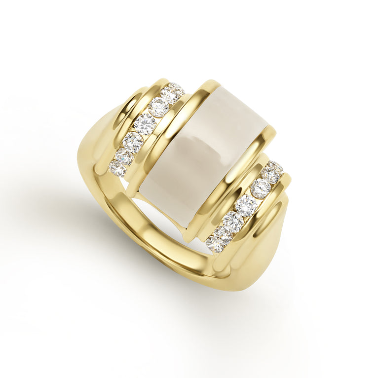 Caviar Gold 18K Gold Moonstone and Diamond Ring