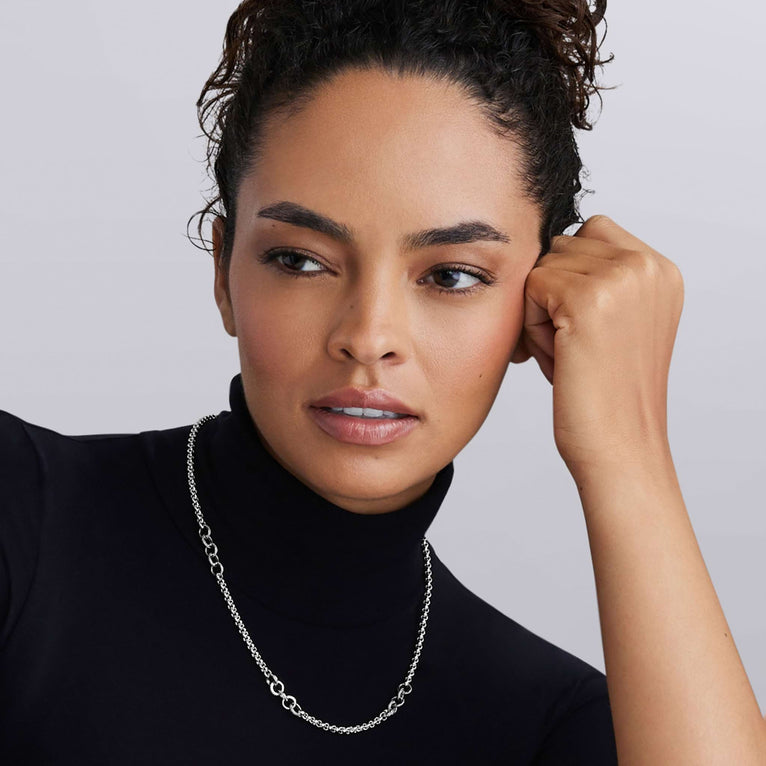 Signature Caviar Silver Ring Link Station Necklace