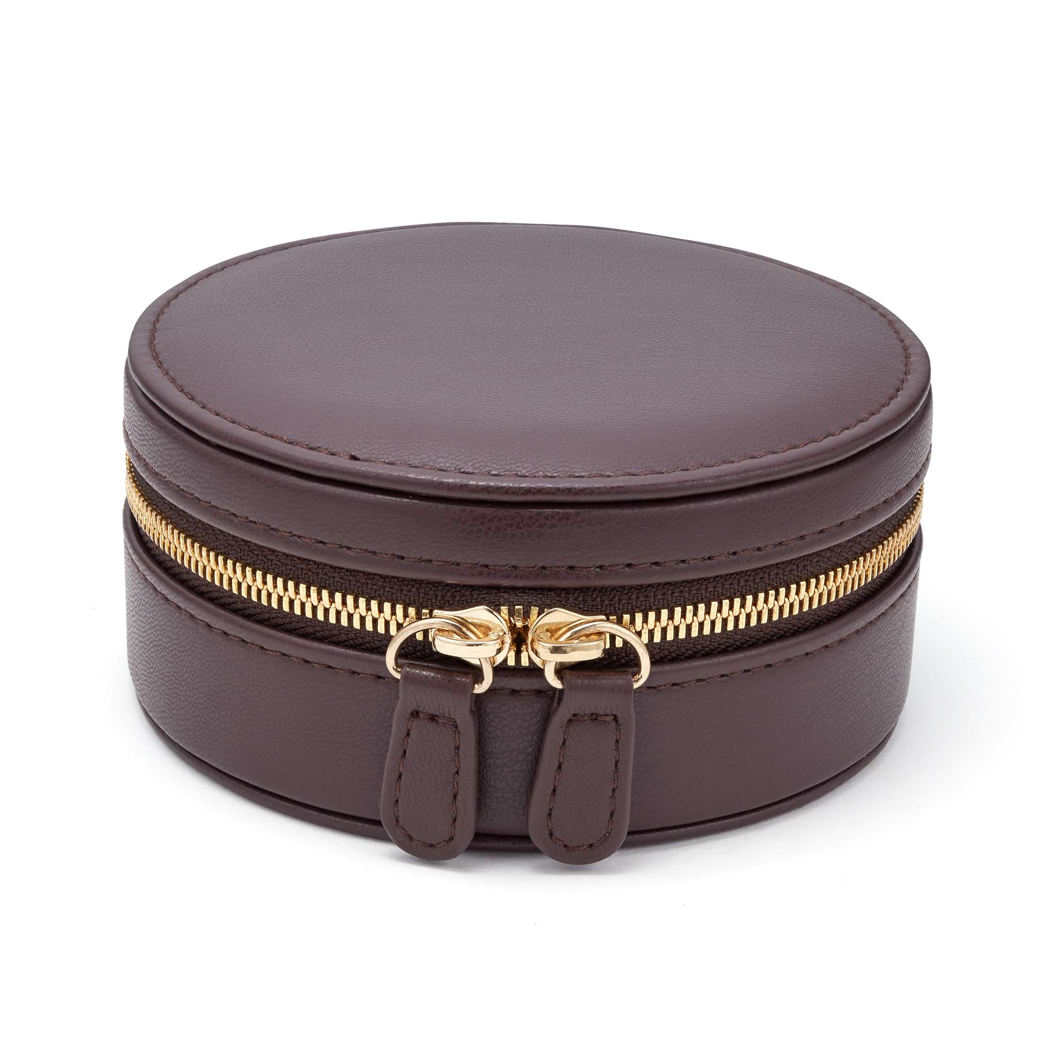A LAGOS exclusive! Take your favorite LAGOS styles with you on the go. This compact travel jewelry case is perfect to keep your special pieces safe and organized. LAGOS jewelry kept in these containers will resist tarnishing.