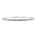 Nicely detailed. Signature sterling silver Caviar beads lines a single round bangle bracelet.