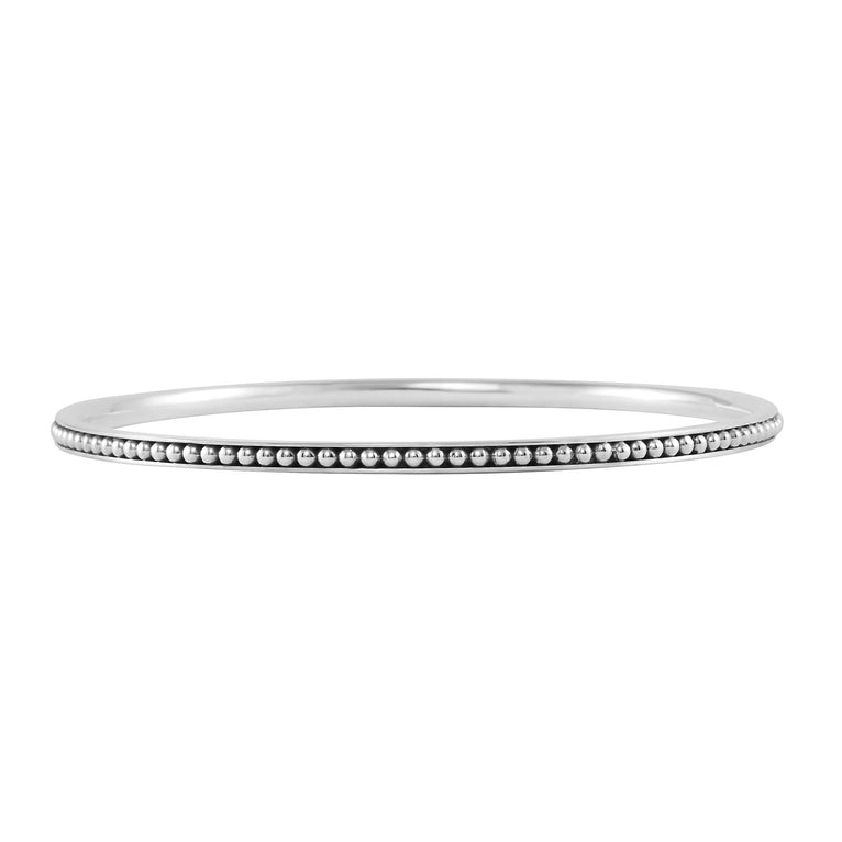 Nicely detailed. Signature sterling silver Caviar beads lines a single round bangle bracelet.